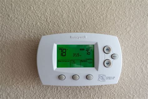 how do i hook up my honeywell thermostat